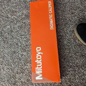 Caliper mitutoyo (used ONCE)